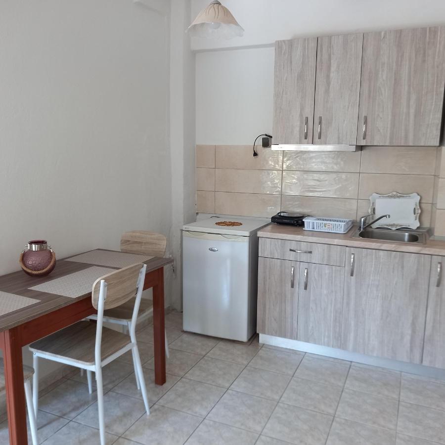 Μαρου Rooms โอลิมเปียกี อักติ ภายนอก รูปภาพ